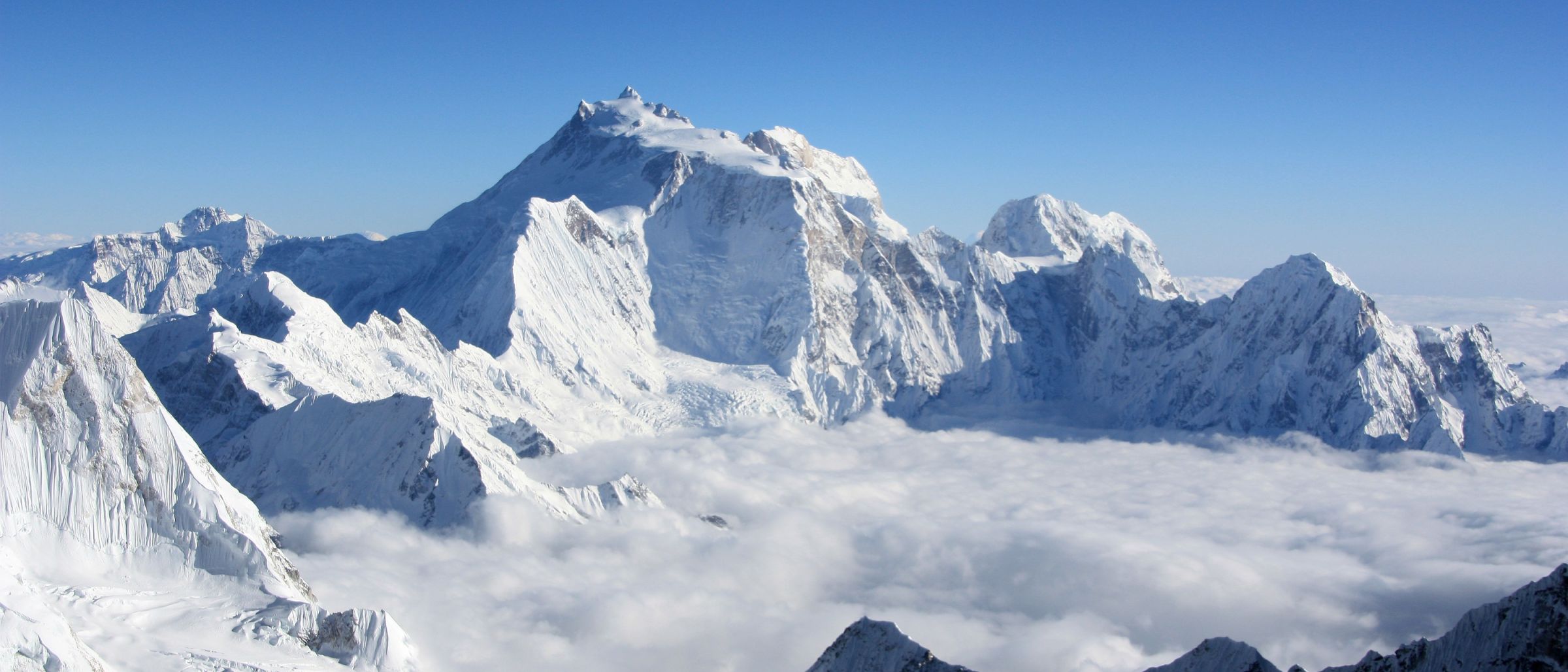 Manaslu (8163 m, Blick vom Himlung)