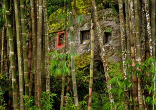 Ahnenbalkone in Toraja