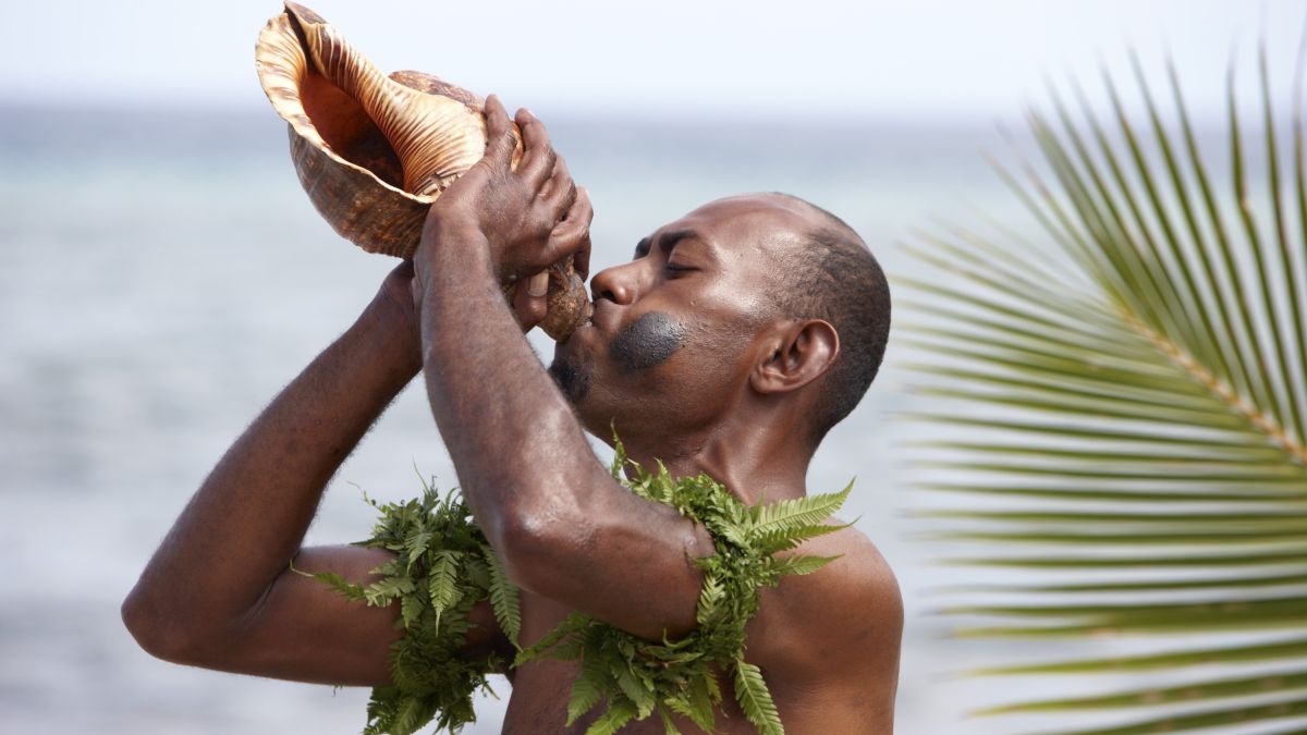 Fijianer mit dem Muschelhorn