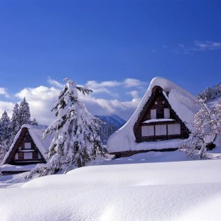 Wintermärchen Shirakawa-gō (UNESCO)