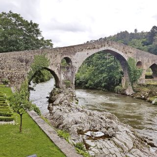 Römische Brücke in Cangas de Onís