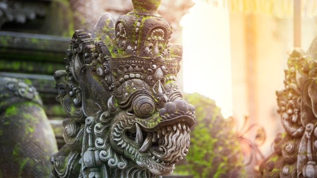 Balinesische Steinfigur