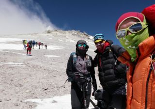 Guides auf dem Weg zum Gipfel