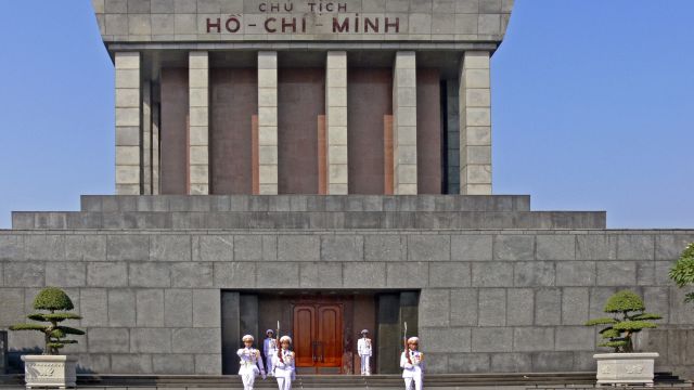 Ho-Chi-Minh-Mausoleum in Hanoi