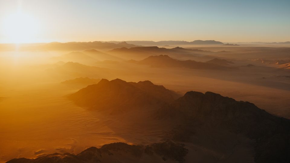 Ballonfahren über der Namib-Wüste