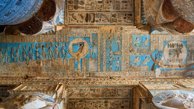 Bunte Decke aus dem Tempel von Dendera