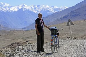 Radfahrer im Wakhan Korridor