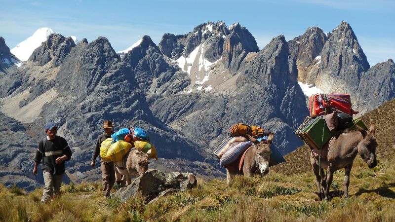Trekking in der Cordillera Huayhuash © Diamir