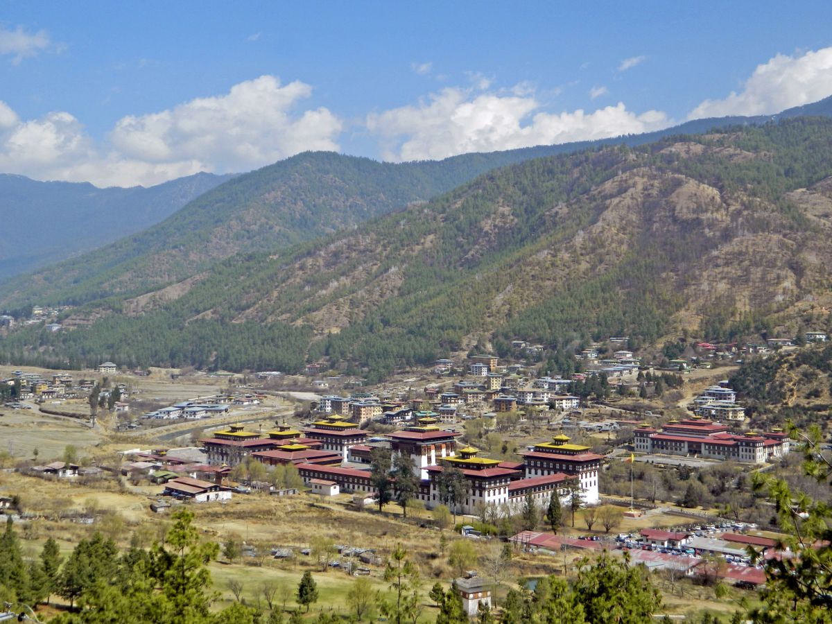 Blick auf den Dzong in Thimphu
