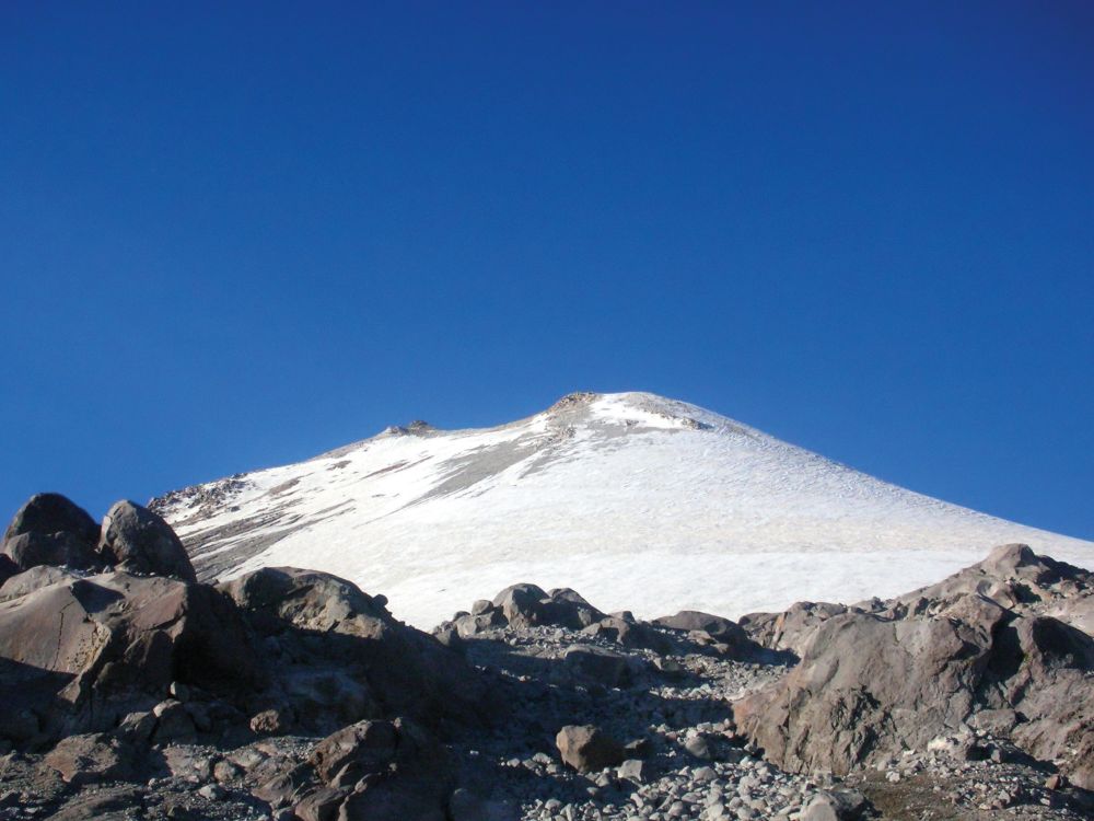 Die höchsten Gipfel Mexikos erheben sich bis auf über 5000m.