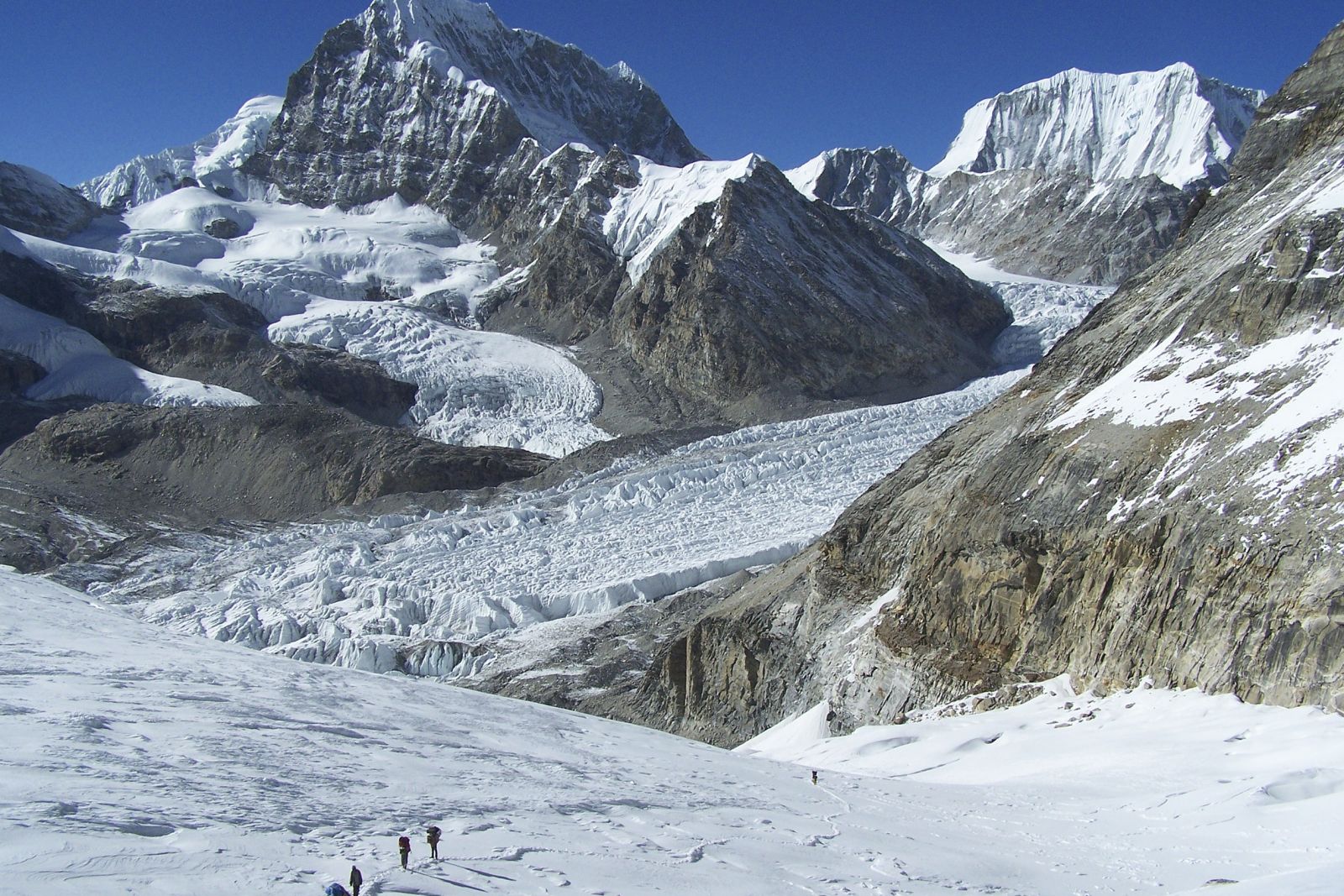 Gletscherpassagen auf dem Weg zum Trashi Lhabtsa.