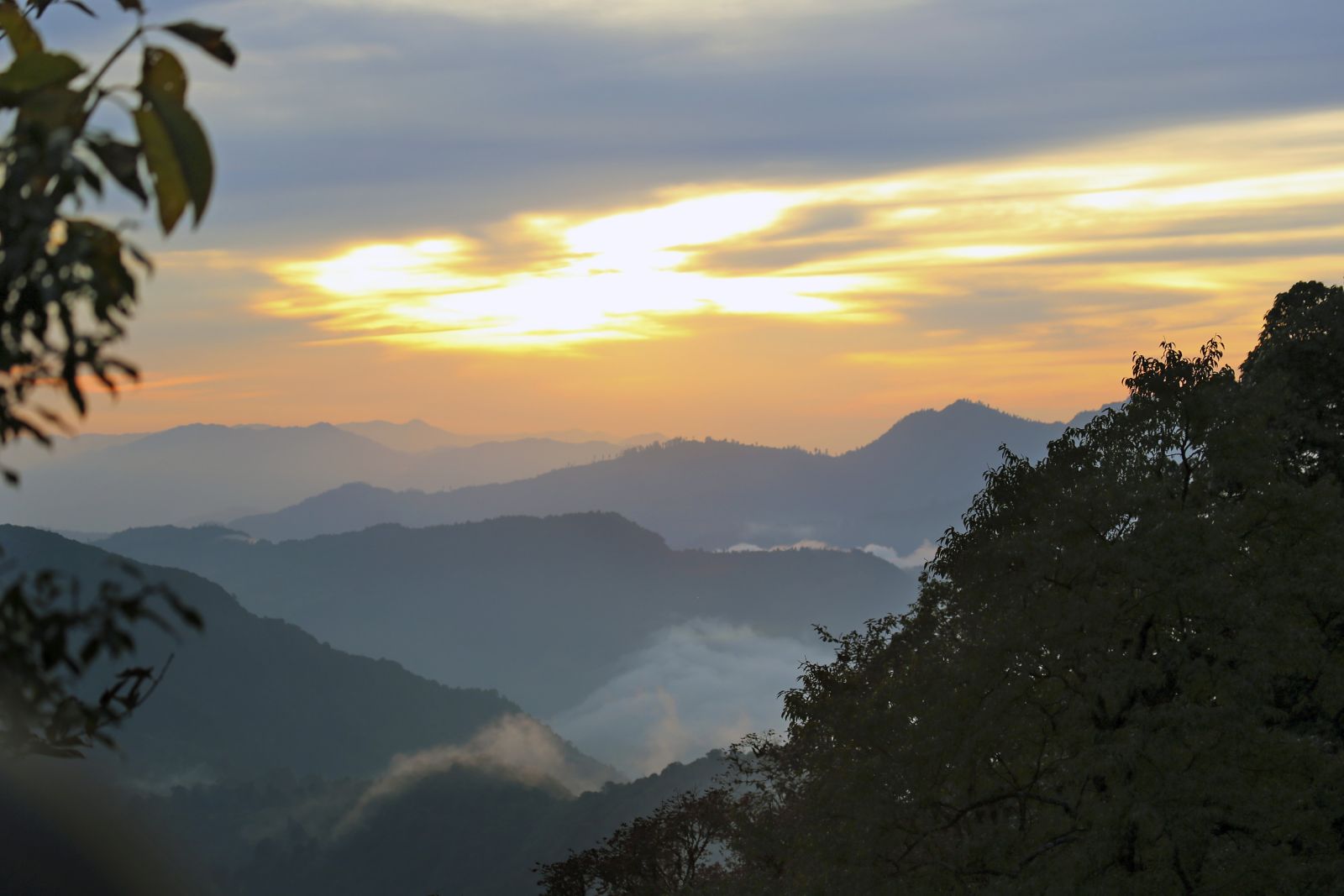 Sonnenuntergang in Ostnepal