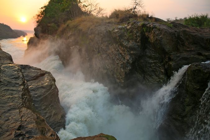 Sonnenuntergang an den Murchison Falls © Diamir