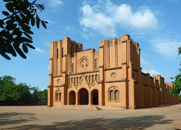 Ouagadougou Kathedrale © Diamir