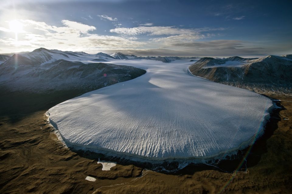 Mächtiger Gletscher in einem der antarktischen Trockentäler