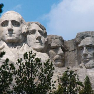 Die berühmten Präsidenten-Portraits am Mt. Rushmore