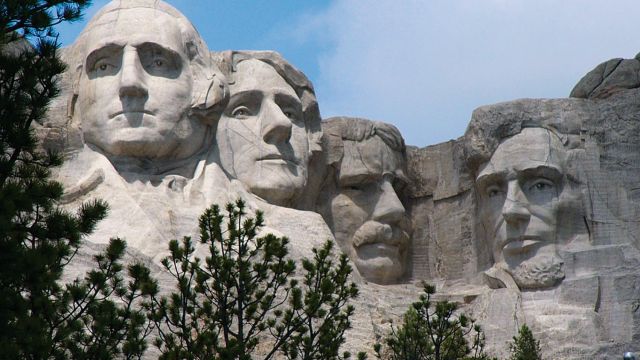 Die berühmten Präsidenten-Portraits am Mt. Rushmore