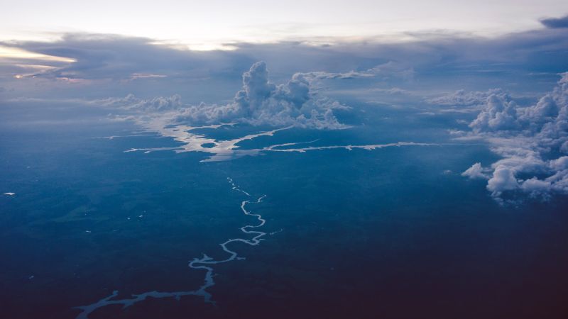 Luftaufnahme Fluss © Diamir