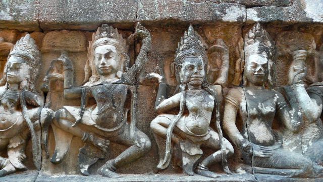Relief der Asparatänzerinnen in Angkor Wat