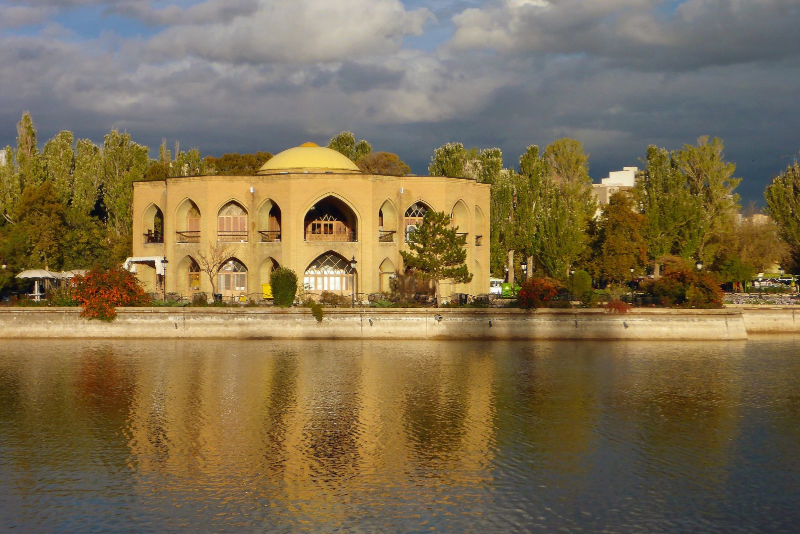 El-Goli-Park in Tabriz