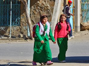 Schulkinder in Nokhur