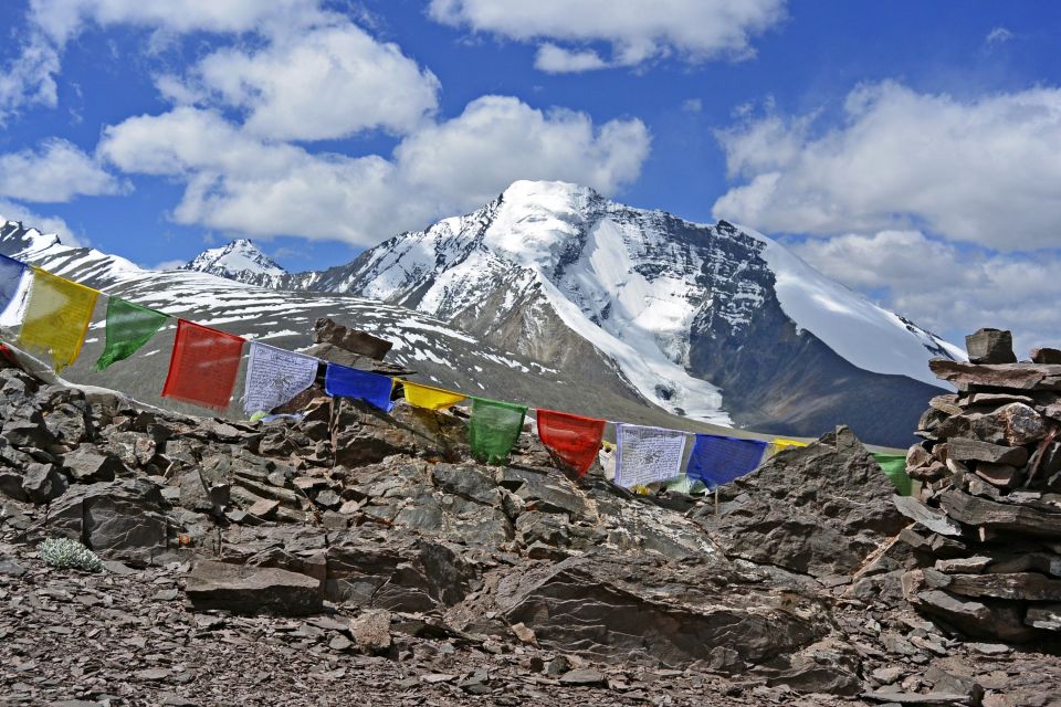 Blick vom Kongmaru La (5130 m) auf Kang Yatze II I )(6400 m) und II (6190 m)