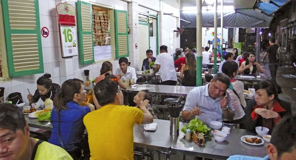 Straßenrestaurant in Saigon