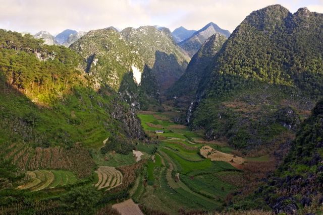 Atemberaubende Naturlandschaften hoch im Norden Vietnams