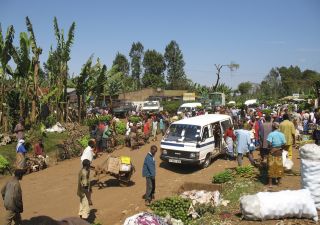 Markt in Sanya Juu, auf dem Weg zur Lemosho Route