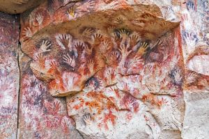Höhlenmalerei in der Cueva de las Manos