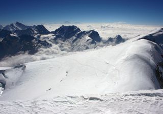 Blick vom Gipfel des Mera Pak nach Osten zum Kanchenjunga