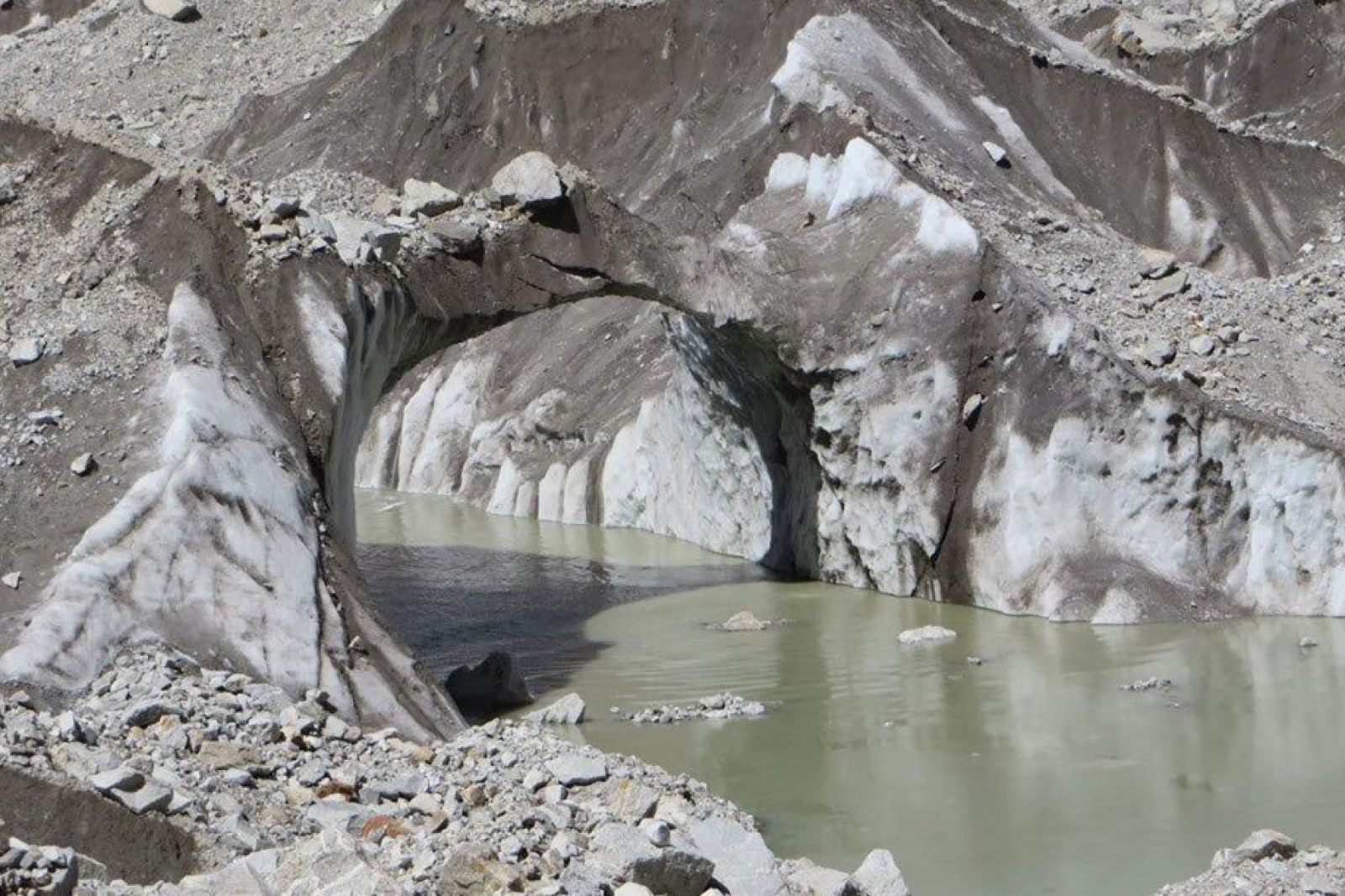 Gletschertor auf dem Gangotri-Gletscher