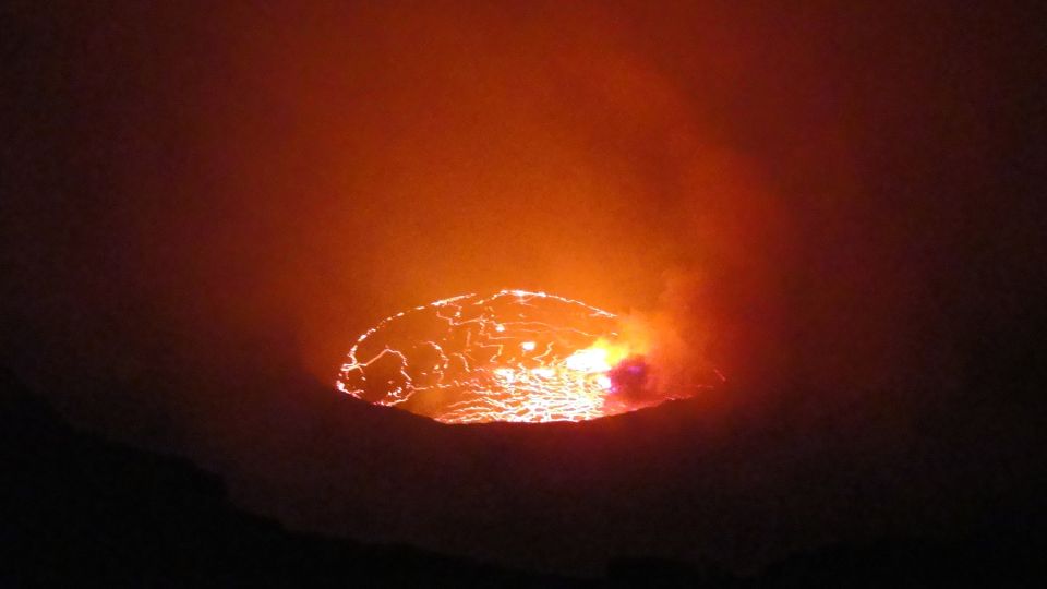 Der Vulkan Nyiragongo in den Virunga-Bergen