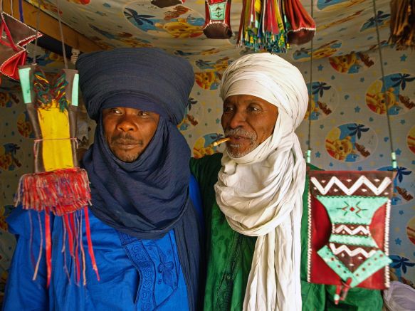Tuareg im Zelt