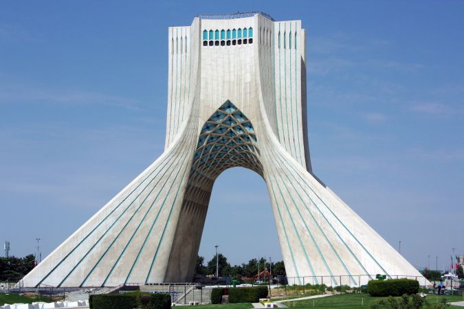 Azadi-Freiheitsturm in Teheran © Diamir