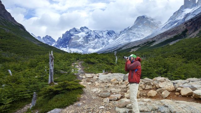 Ein Fotograf im Tal der Franzosen, Nationalpark Torres del Paine