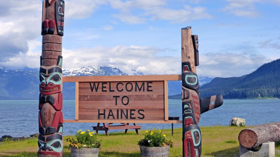 Ortseingang von Haines, Alaska