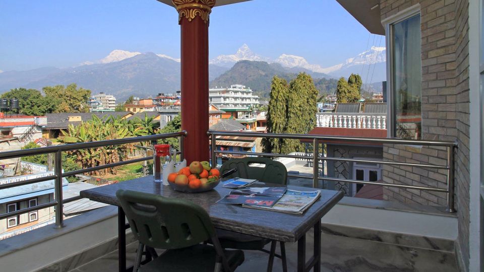 Ausblick vom Balkon im Hotel Milarepa