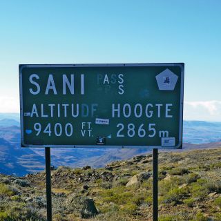 Lesotho, Sani Pass, Berge, Schild