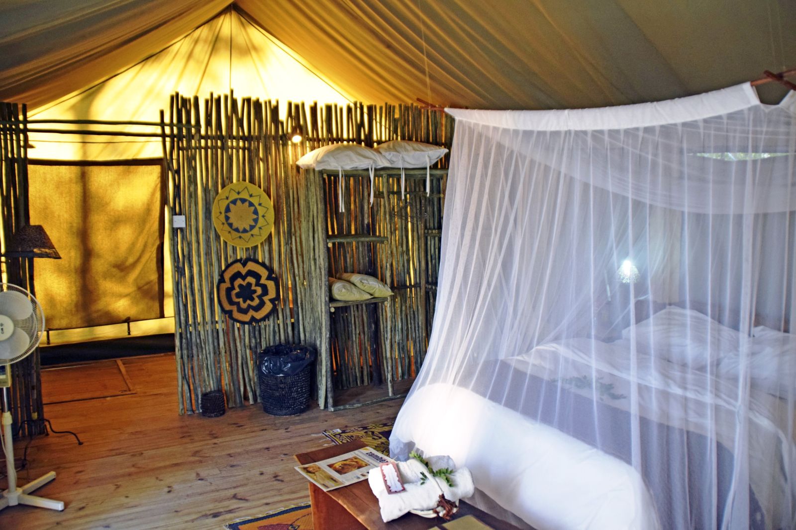 Miombo Safari Camp: vereint hautnahes Naturerlebnis und wohltuenden Komfort