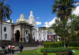 Die Kathedrale in Quito auf den Plaza Grande