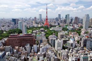 Blick auf Tokio mit dem Tokio-Tower