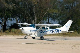 Flug zum Moremi Crossing Camp, Okavango-Delta, Botswana
