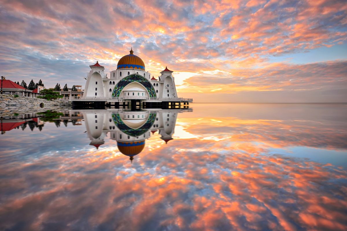 Malaysia – Borneo – Meer – Moschee