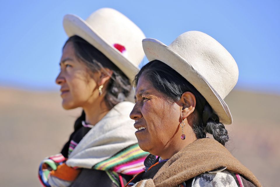 Bolivianische Lamahirtinnen