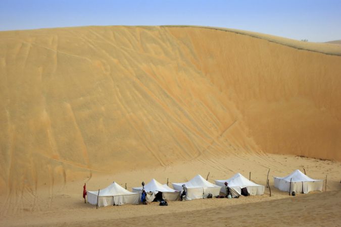 Zeltcamp in der Wüste Lompoul © Diamir