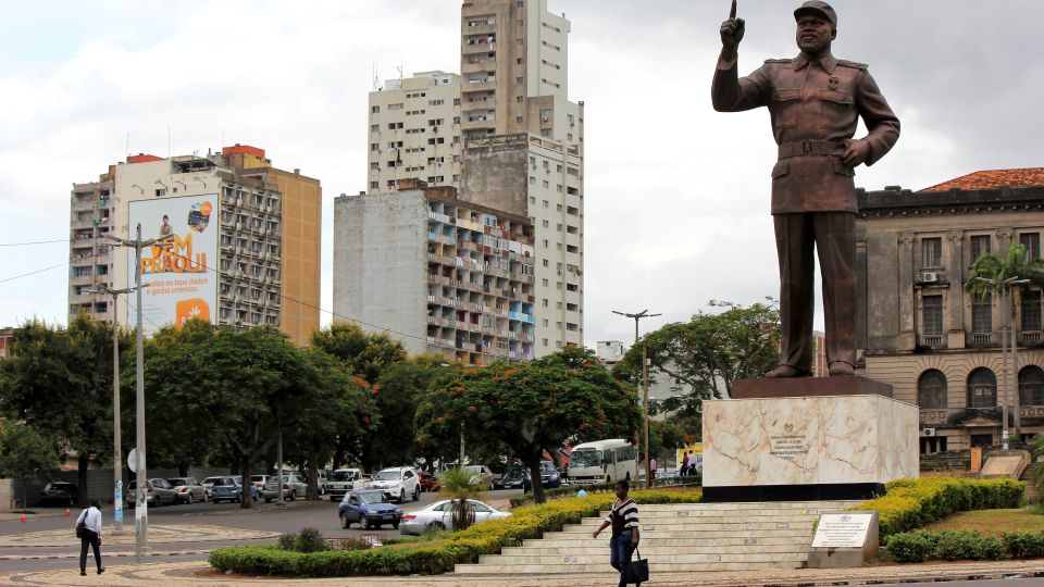 Statue von Samora Machel auf dem &quot;Praça da Independência&quot;, Maputo