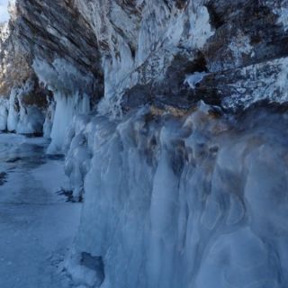 Eiswände am Kap Choboi