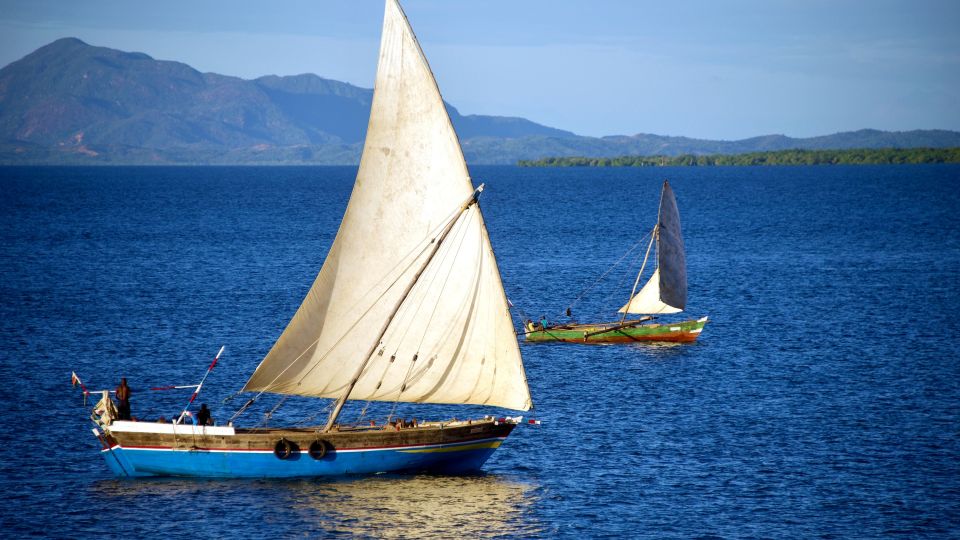 Boote auf dem Indischen Ozean