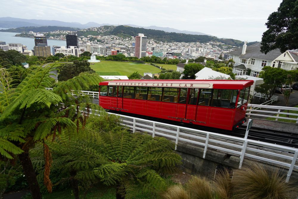 Die berühmte Wellington Cable Car darf bei keiner Stadtrunde fehlen.